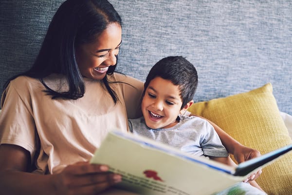 Dia Nacional do Livro Infantil: Celebrando a magia de ler e imaginar!